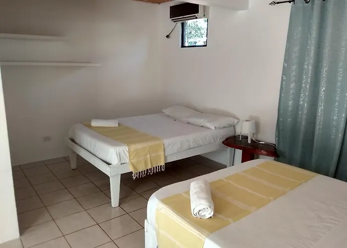 Nosara Playa Hotel 2*